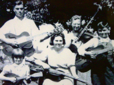 Image of Matney family band